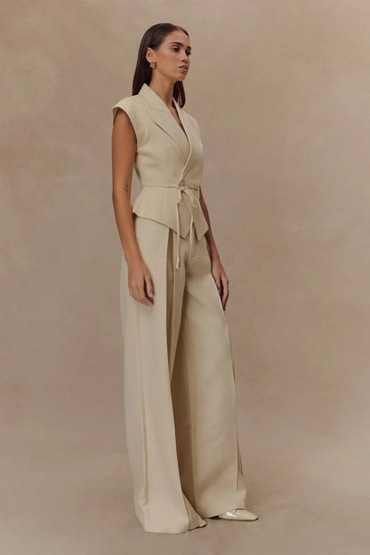 Camille – Ensemble en lin deux pièces à nouer, coupe tailleur féminine