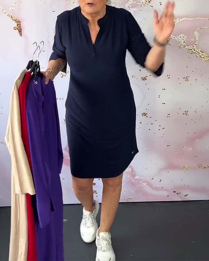 Hanneke - Effen jurk met V-hals