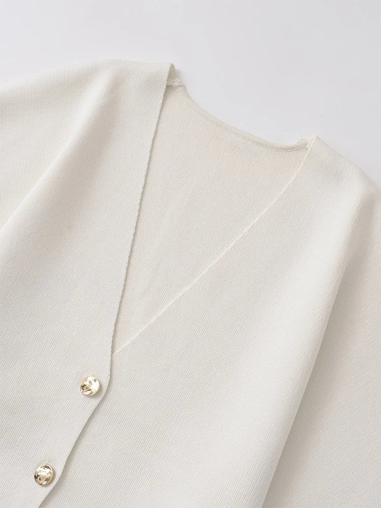 Francette | Blouse Boutonnée Minimaliste Chic